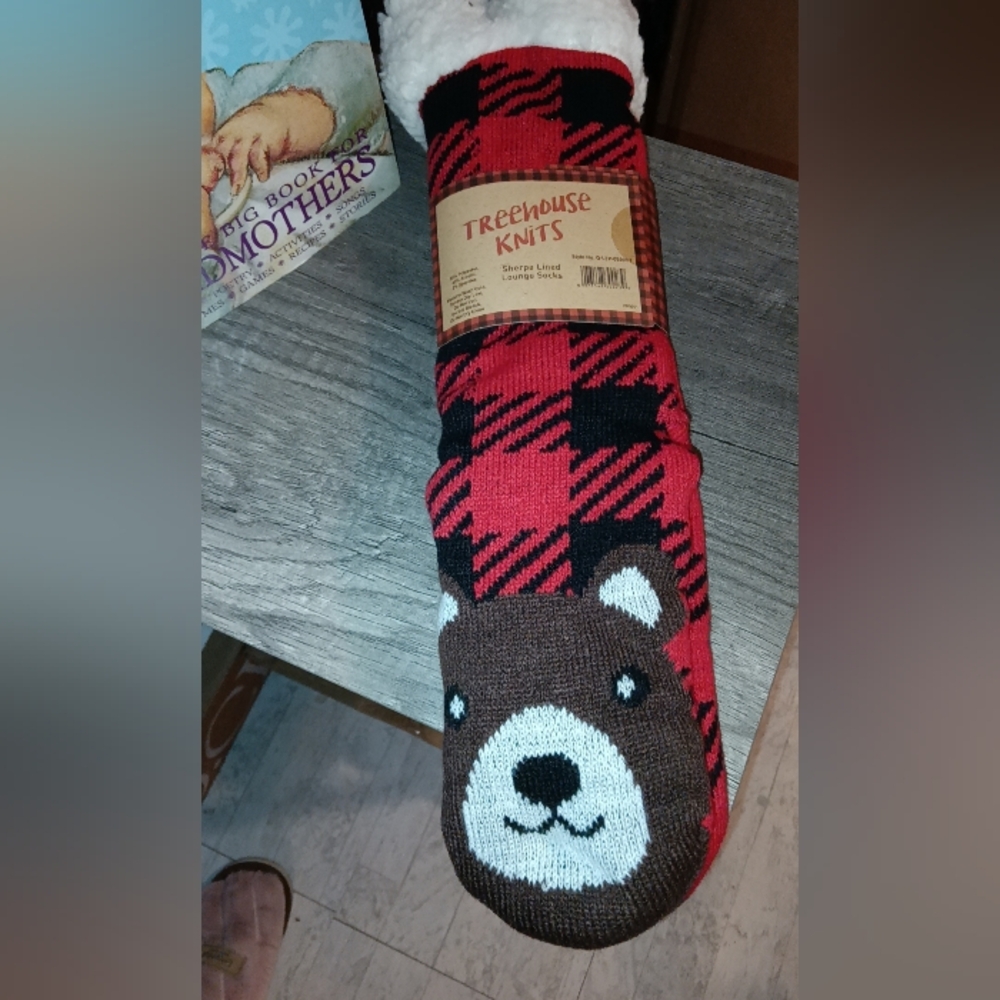 Buffalo Plaid Red and Black Knit Crew Socks